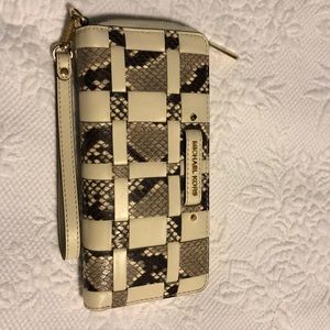 Brand new Michael kors!